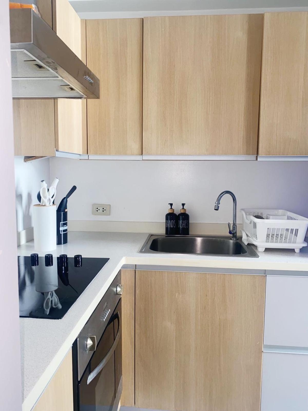 Cozy 2-Bedroom At South Of Market Soma Bgc Near Sm Aura, Market! Market! & Bonifacio High Street Taguig Bagian luar foto